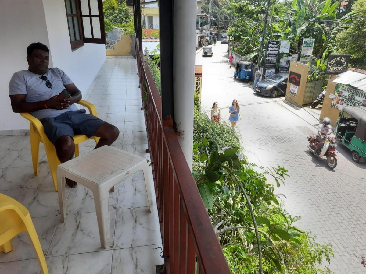 Bluefin Place To Stay Unawatuna Buitenkant foto