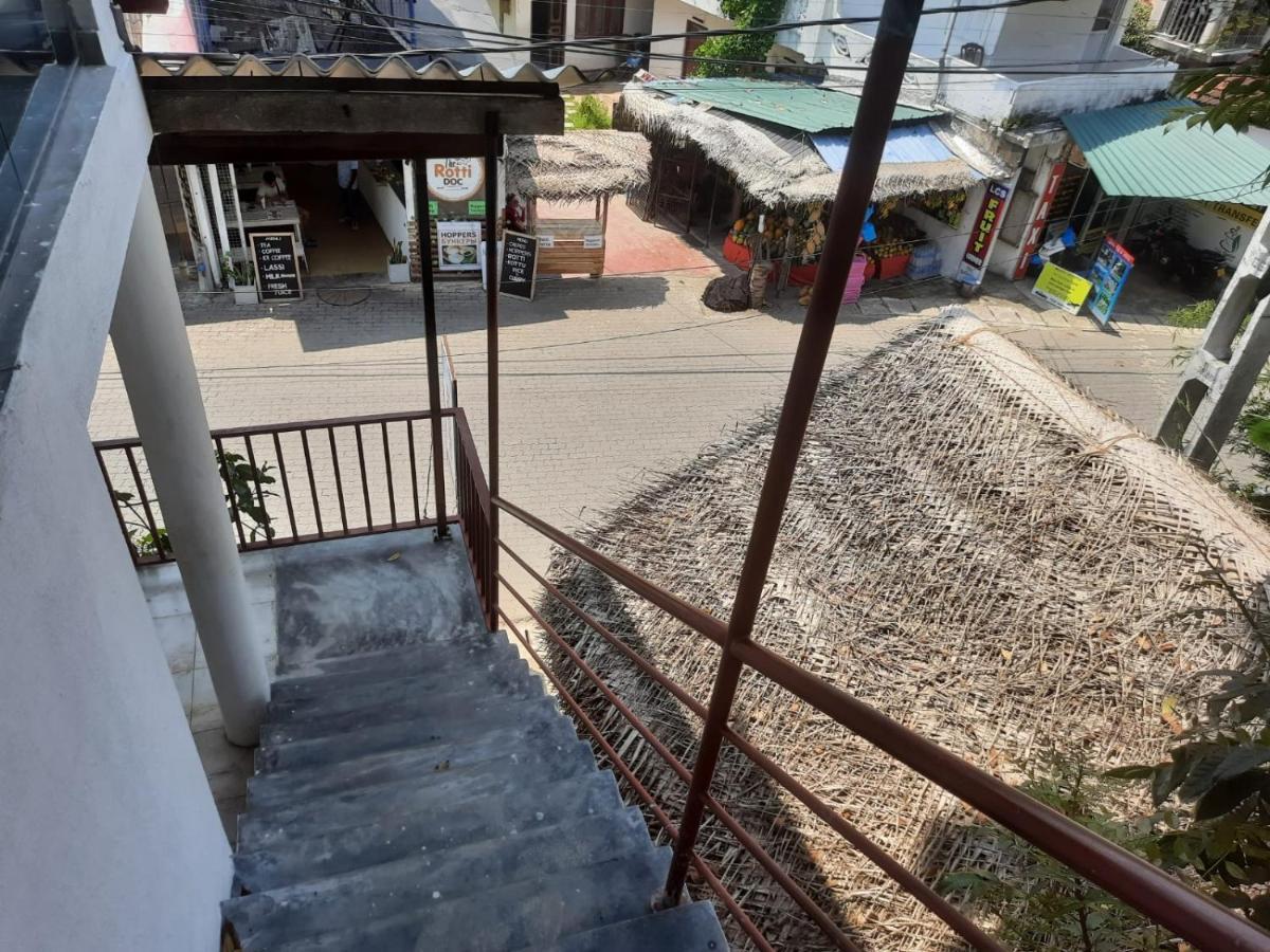 Bluefin Place To Stay Unawatuna Buitenkant foto